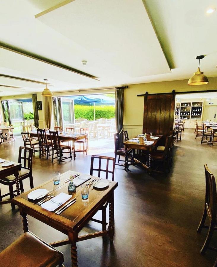 The Bottle & Glass Inn Harpsden Exterior foto